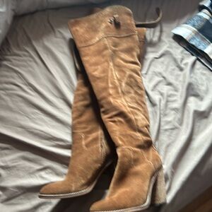 9.5 dolce vita boots